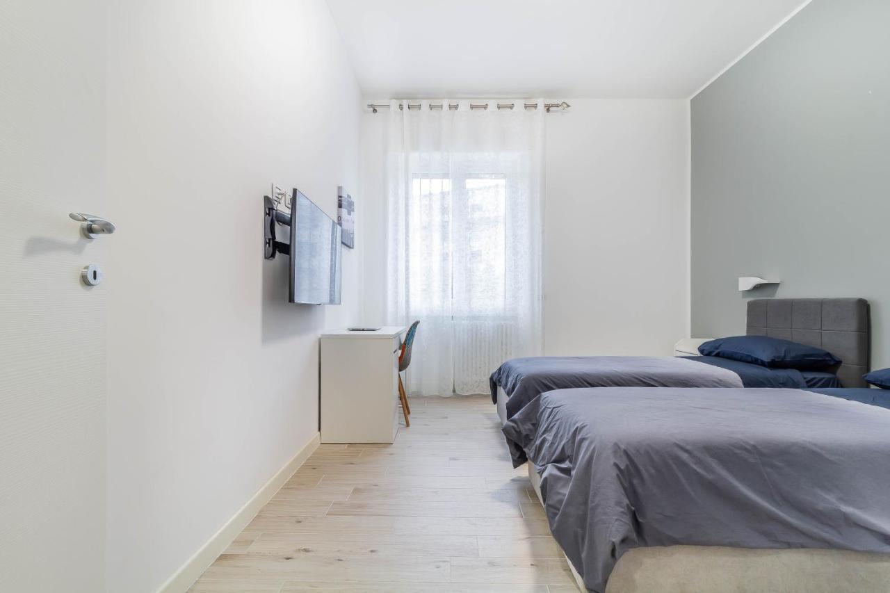 Casaballi Mm3 Trilocale * Milán